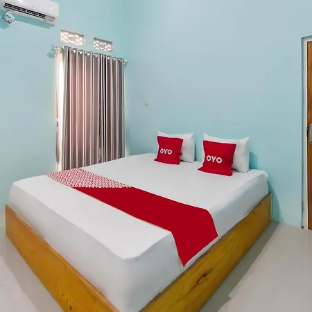 Oyo 93737 Bale Oyan Homestay